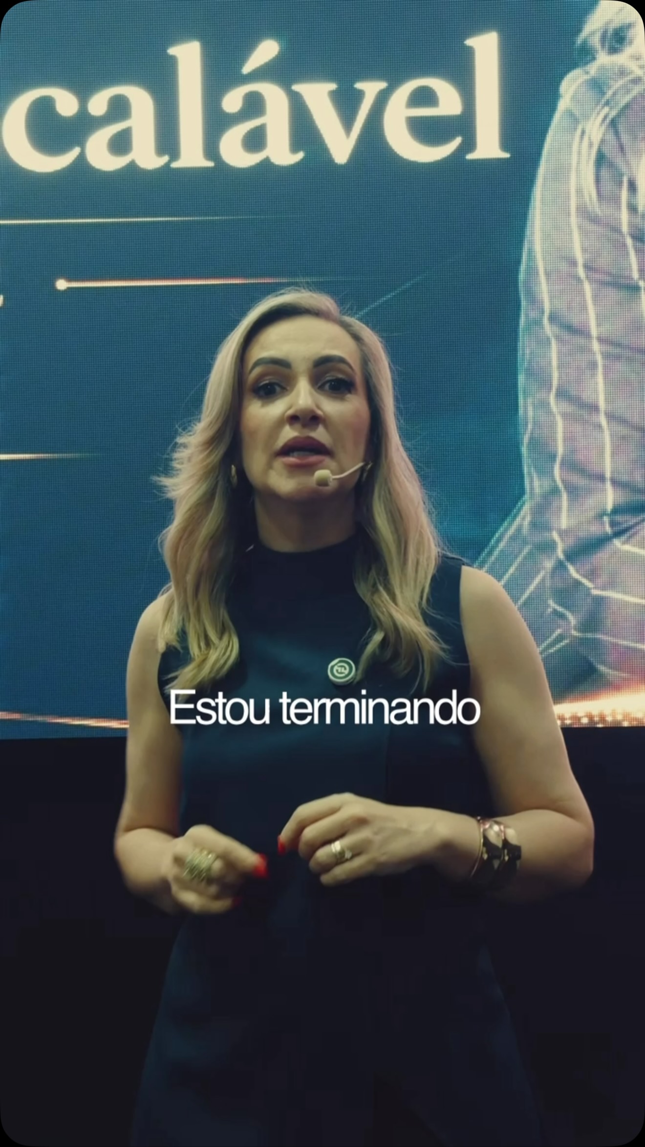 Mentoria Escalável com Flávia MyCharm